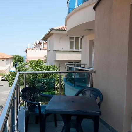 Guest house Hiora 3*