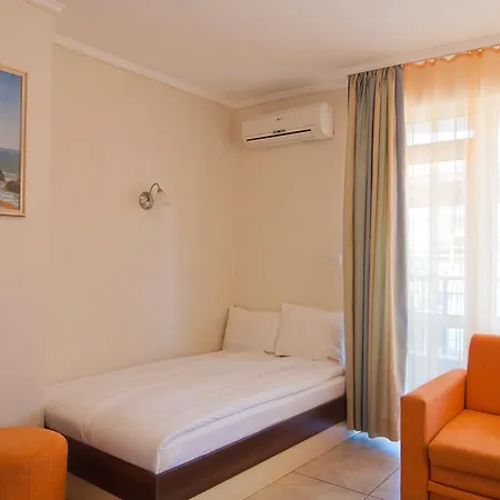 Guest house Hiora Ahtopol