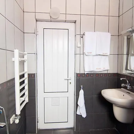 Guest house Hiora