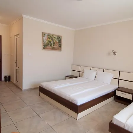 Guest house Hiora Ahtopol