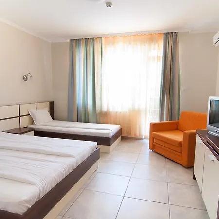 招待所 Hiora 阿赫托波尔