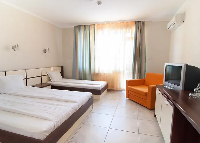 Pensión Hiora Ahtopol