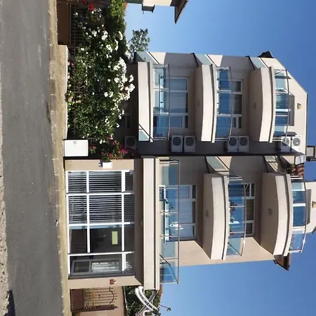 Gasthuis Hiora Ahtopol